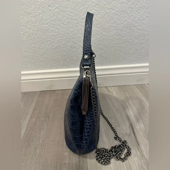 Patricia Nash Laureana Blue Croc
Embossed Purse Frame Chain
Strap - EUC - Picture 5 of 12